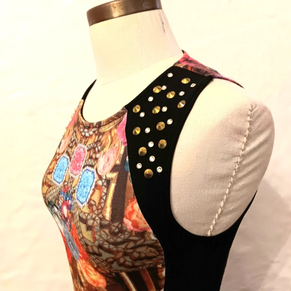 Vintage Y2K Cherubs, roses, & jewels dress with studs. Small. Body Central